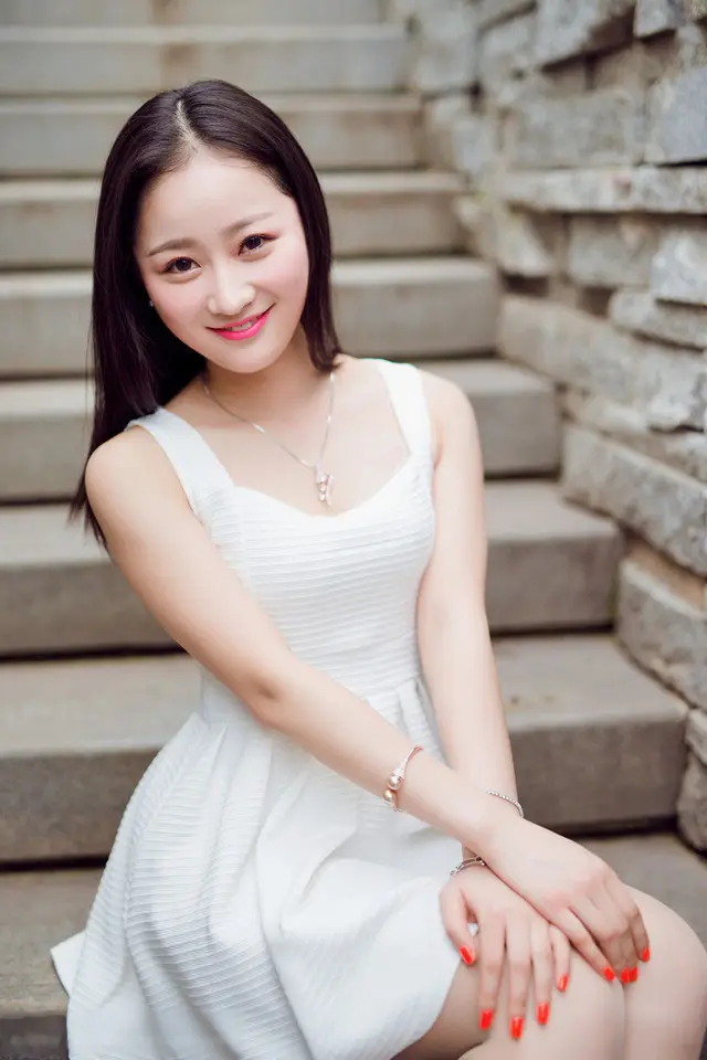 五家渠温州私人伴游商务伴游乔妹的联系方式！