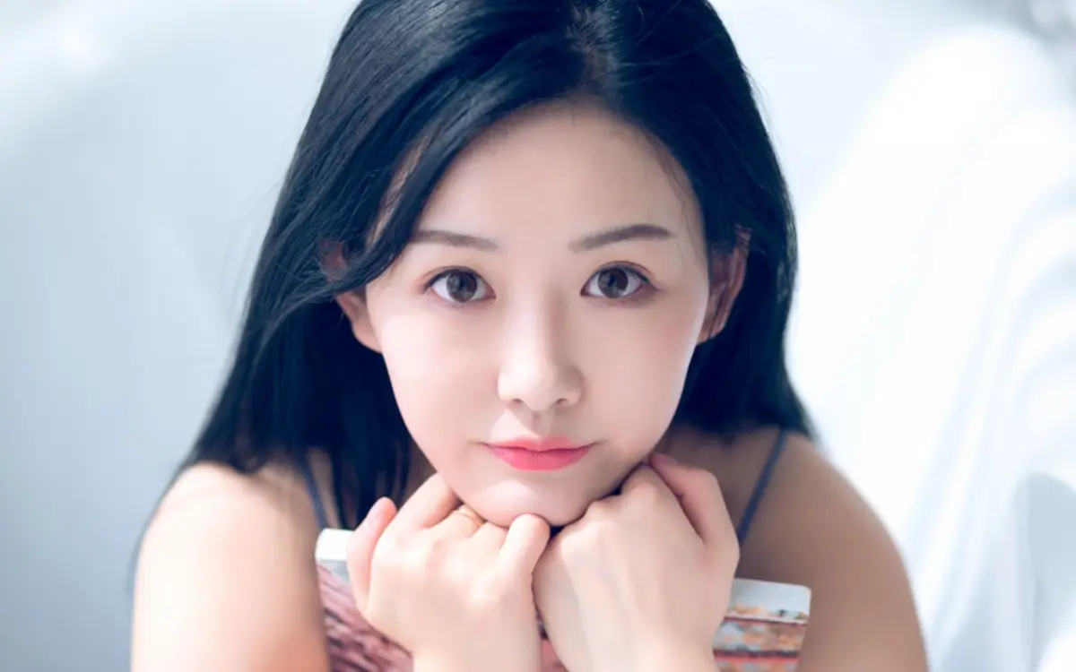 五家渠哈尔滨私人伴游燕子